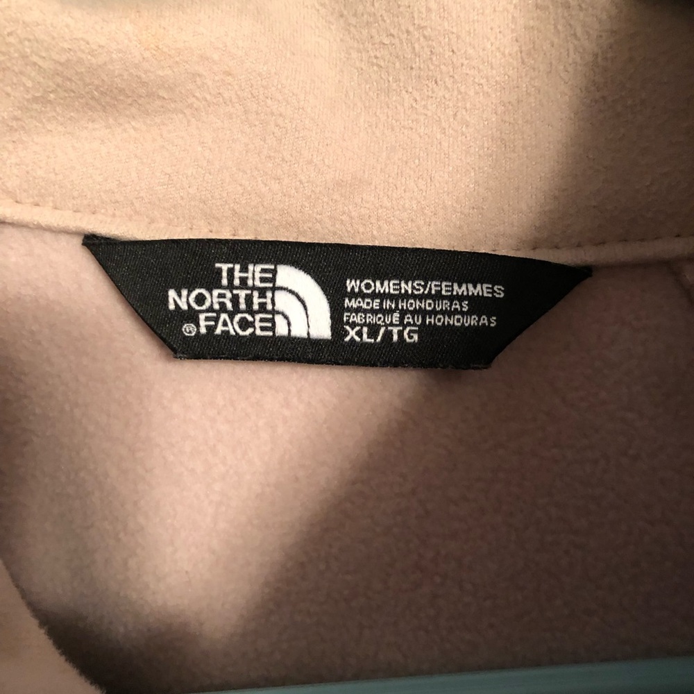 Ladies Northface Jacket - image 3